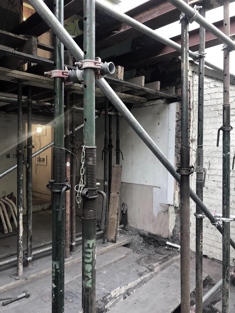 JamesGrayley's tweet photo. On Site | Our house remodelling and extension project in Bristol is underway with @EmeryBuilders #architect #architecture #remodelling #houseremodel #houserenovation #architecturephotography #architectural #bristol https://t.co/FcuCNiIVvU
