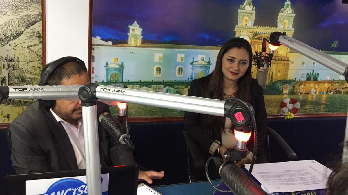 EducacionZ9_Ec's tweet photo. .@FernandaYepezC, subsecretaria de Educación de Quito, indica en radio @franciscostere que durante la #FaseInscribe se registraron más de 41 mil inscripciones en Quito, en este momento se lleva a cabo el proceso de asignación de cupos para las instituciones educativas fiscales https://t.co/An2GYs3S00