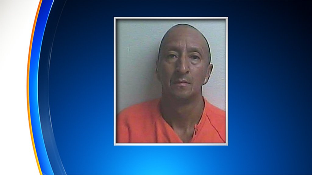 CBSMiami's tweet photo. .@GCSOFlorida Deputies Say #FloridaMan Held Wife's Lover At Gunpoint, Cut Off His Penis & Took Off With It #ViolentLoveAffair #Gruesome #Mutilation #GilchristCounty #Florida
Read More: https://t.co/UtGXPGNPXy https://t.co/agrD1rtJY8