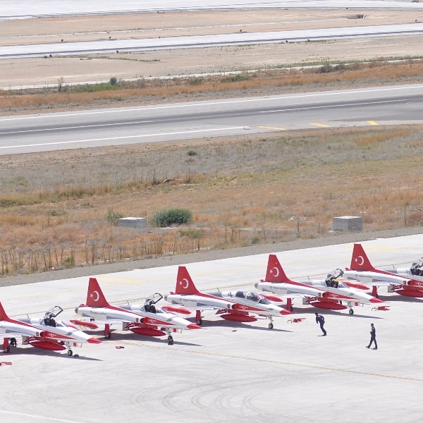 KKTC_SHD's tweet photo. TÜRK YILDIZLARI KKTC'DE
https://t.co/uZrGkpLb4E

TURKISH STARS ARE IN TRNC
https://t.co/g4BcjzKWQ1 https://t.co/9T4I2DVMPK