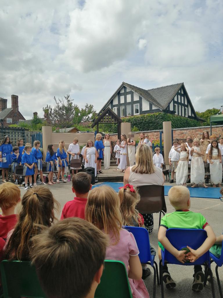 GreatBudworthps's tweet photo. Troy Story Dress Rehearsal ⚔️ 🎶
Well done Class 3 and 4!
The first performance starts tonight at 6pm. Hope to see you all there!  #classthree #classfour #ks2 #performance #endofyearshow https://t.co/EPPbwVXqjV