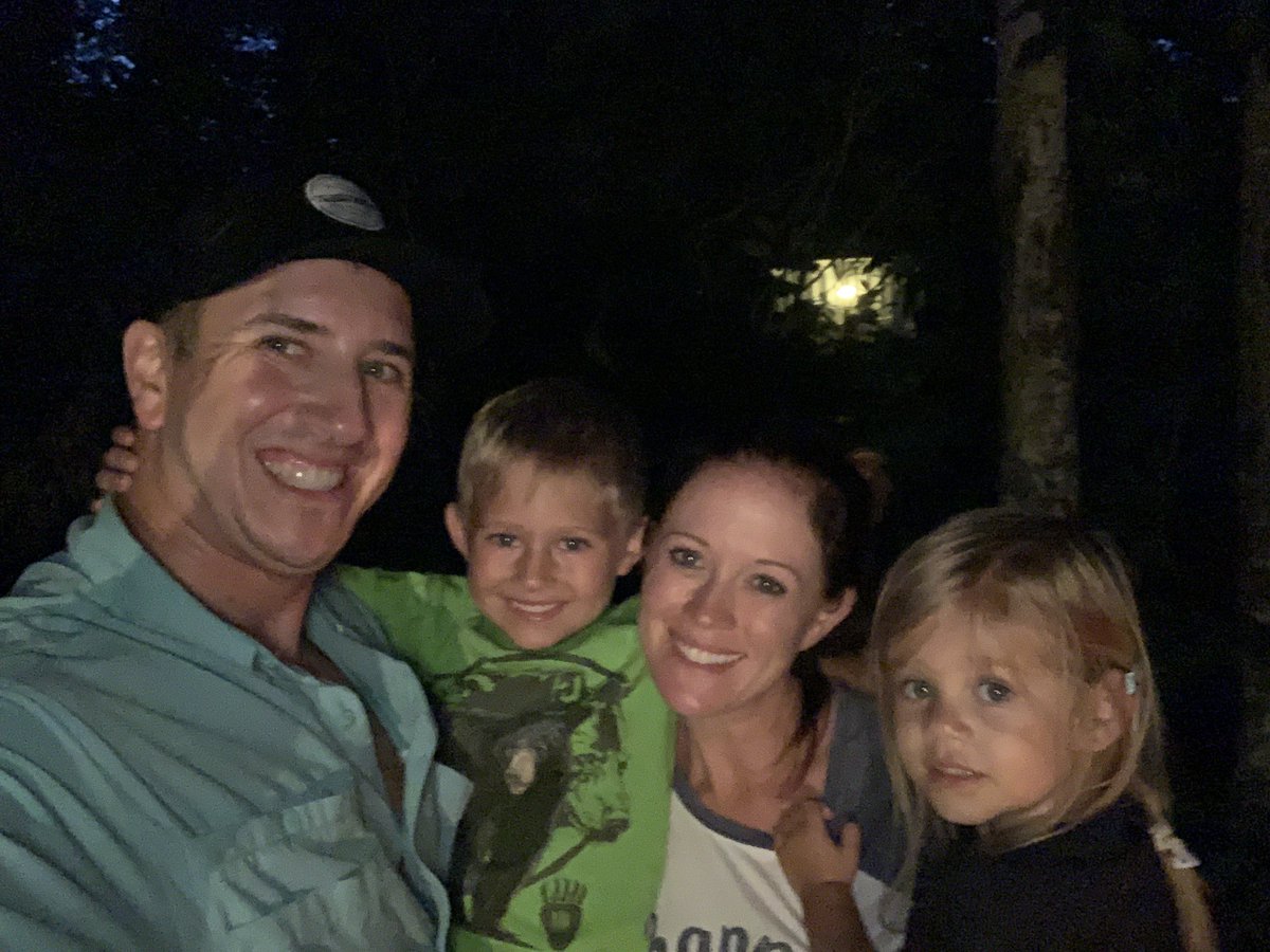 BenLin13's tweet photo. A few pics from our awesome first family camping trip! #pwctakesabreak https://t.co/6ebHHMY3TO