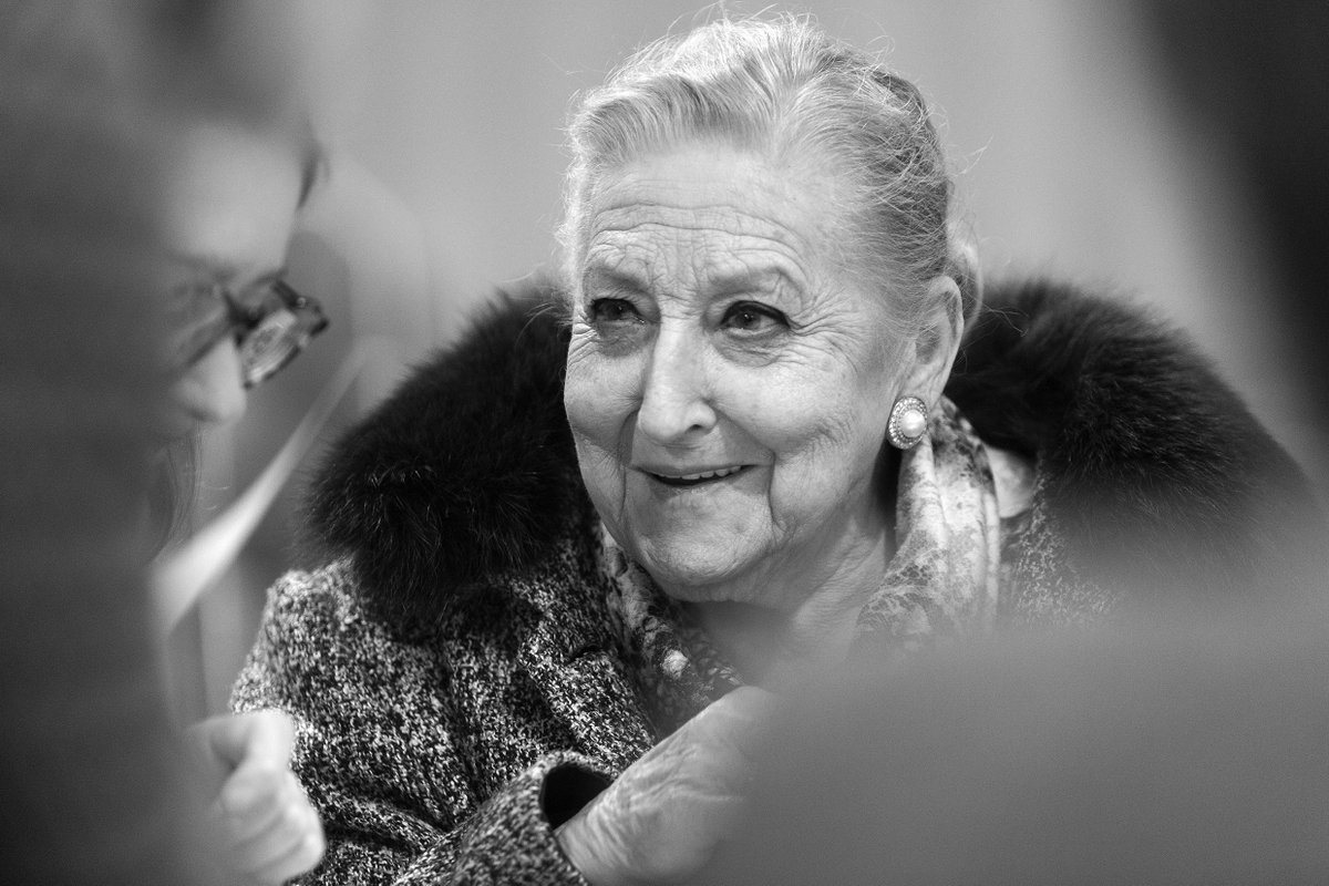 grecfestivalbcn's tweet photo. A l'espectacle de teatre comunitari #CàstingGiulietta, de Juan Carlos Martel i @matigau, un grup de dones de més de 80 anys ens parlaran sobre l’amor i la soledat a partir de l’experiència.

Des de demà i fins el 20/7, el trobareu al @teatrelliure! 

https://t.co/WYaaSZ1Esi https://t.co/gUsIpgCxpp