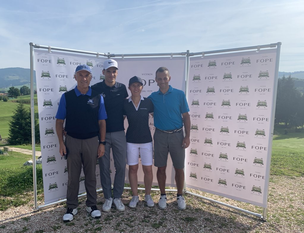 -7 Team and +3 for me. I was -1 thru 10 holes and then reality hit 🤷🏼‍♀️