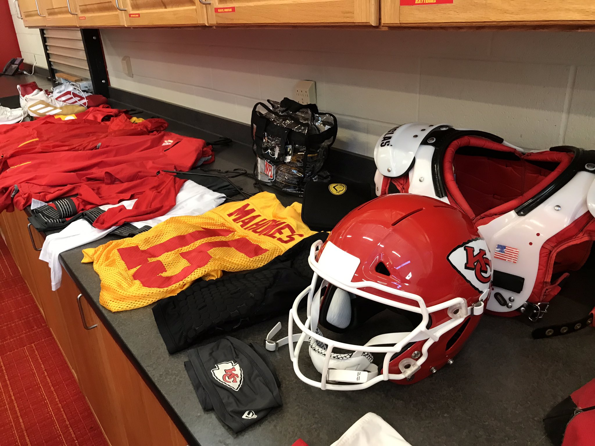 Matt Derrick on X: 'The gear for Patrick Mahomes before it goes on the  truck to St. Joe, including snazzy gold cleats.  / X