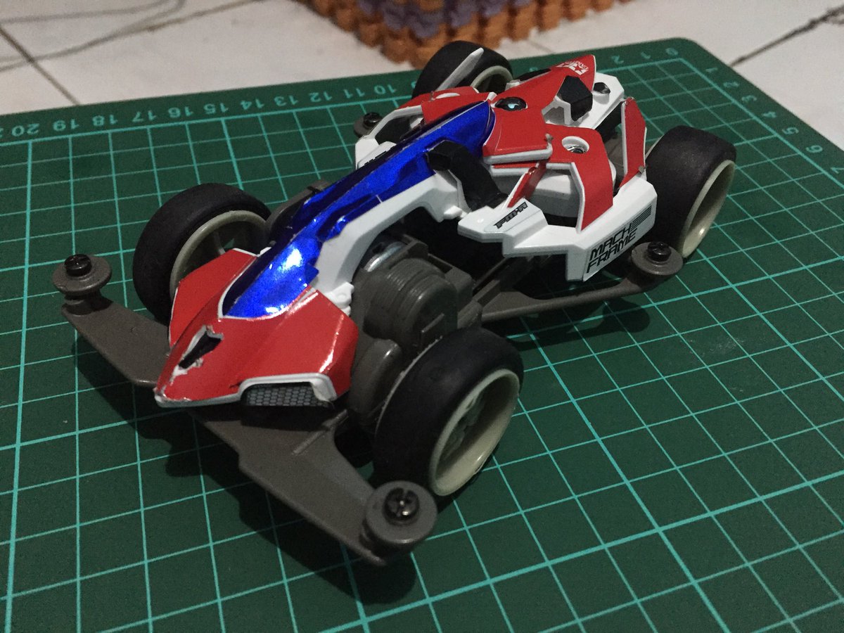 gamergila's tweet photo. #tamiya #mini4wd #fmchassis https://t.co/k2MJ5AD2rv