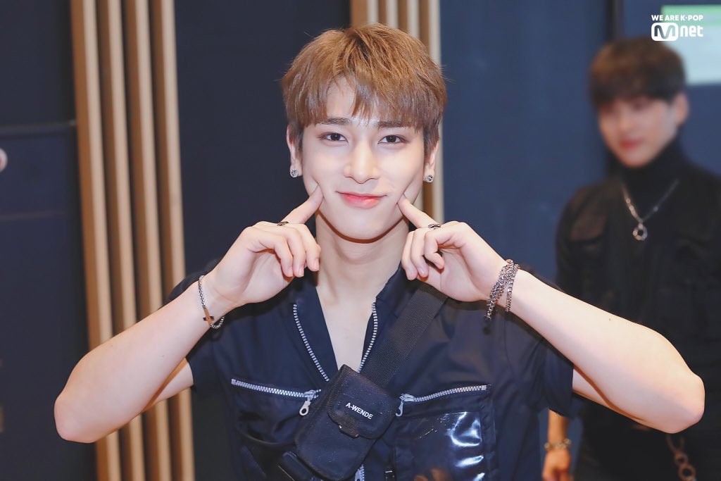 xxjave's tweet photo. #Kim_Yohan #Lee_Jinhyuk
#Han_Seungwoo #Lee_Hangyul
💙💙💙💙
#PRODUCE_X101 #U_Got_It #Move
#To_My_World #Boyness
Lezzzzzzz debuuuutttt
#OUI #TOP_MEDIA
#PLAN_A #MBK https://t.co/azP3SEXchm