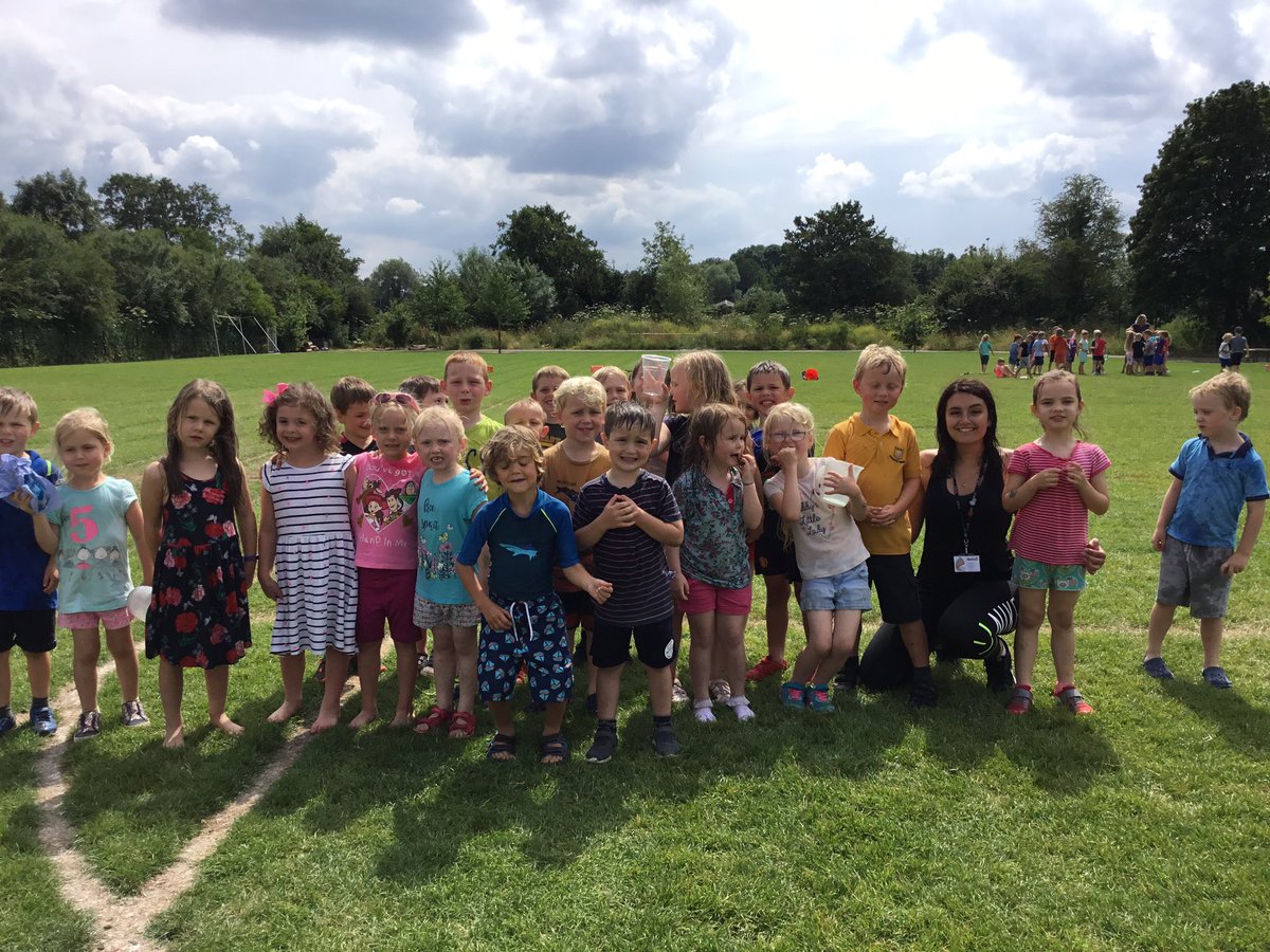 RecRaglanKWalsh's tweet photo. Reception have had the best afternoon full of laughter and soggy memories! 😃💧 https://t.co/SBthrvgHxc