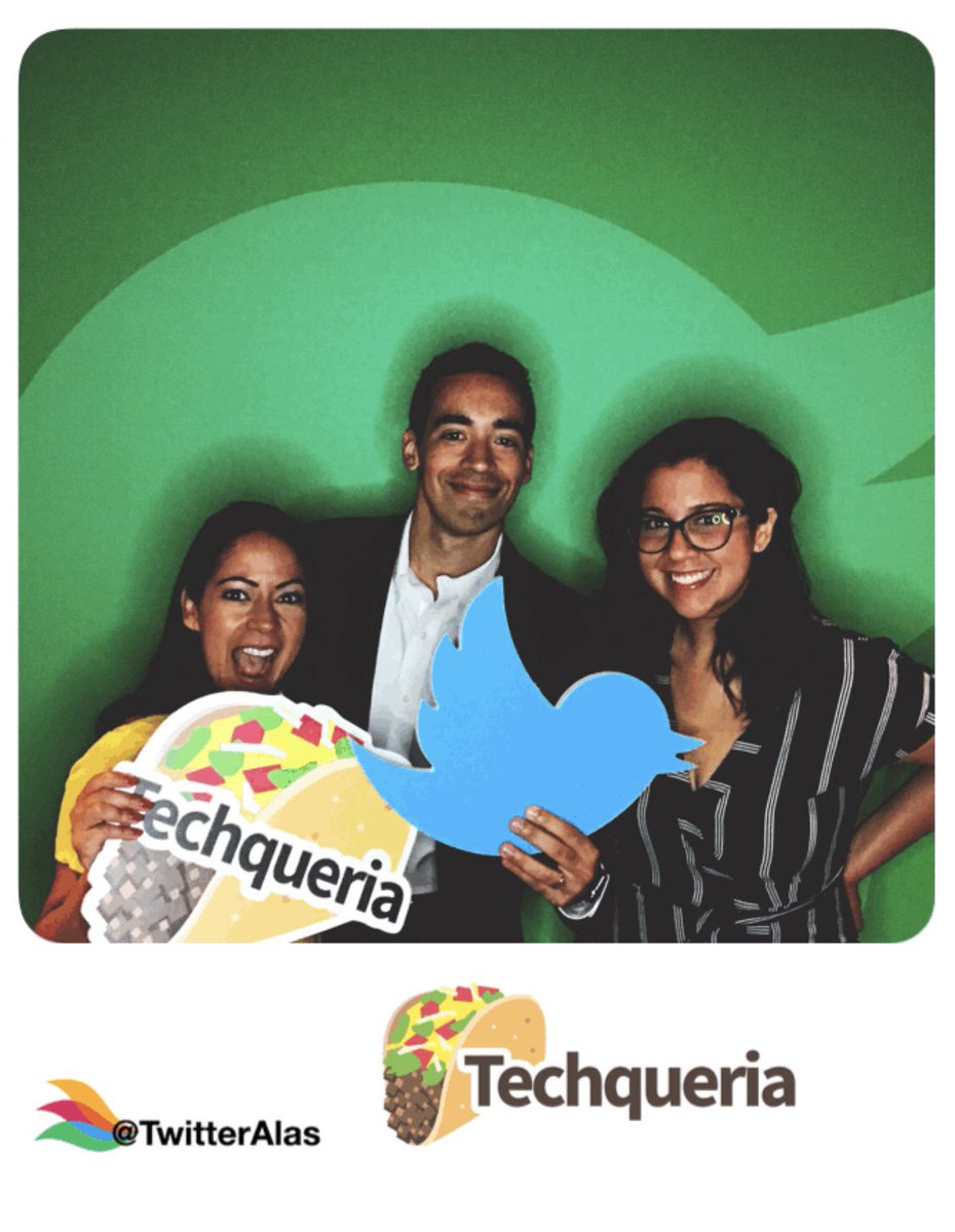 OneStephUp's tweet image. Having some photo booth fun with the extraordinary Yai @LaYai at Twitter @TwitterAlas -- thank you for all of the advice, laughter and connections! @LinkedIn has a Bluetooth feature! Who knew??? 🤣#twitter #LinkedIn @TechqueriaNYC