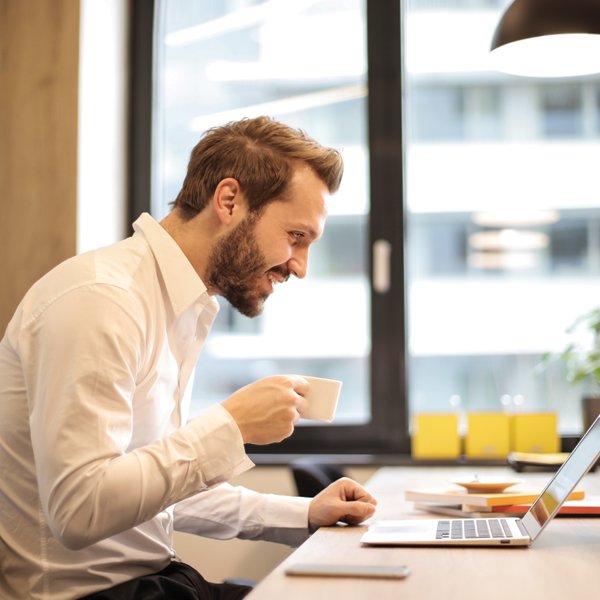 thedailybuzzsa's tweet photo. #Coffee keeps us social, warm and productive in #winter! Find out more about the benefits of having a coffee shop in your offices! https://t.co/nnWGTSJ7FG. #corporatecoffee #coffeesa #dailybuzzsa https://t.co/fNTF912tuT