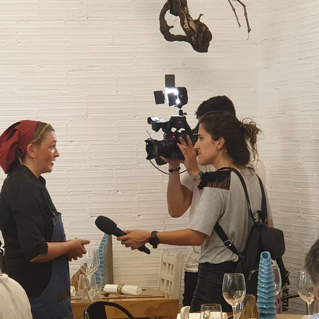 As festas de #Bouzas xa están aquí. Grabando para a <a href="/TVGalicia/">TVG</a> #comerenbouzas #ricorico