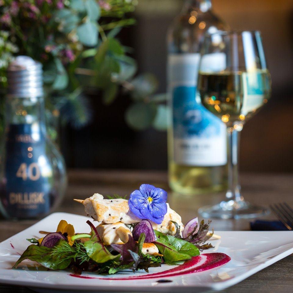Dilliskotdocks's tweet photo. @RyanTubridyShow @RTERadio1 on your #WildAtlanticWay journey stop off for a bite to eat in @Dilliskotdocks serving authentic &amp; locally sourced food and delicious drinks in the heart of #Galway city. #sendmeonmywildatlanticway https://t.co/OZSIrZwgAa