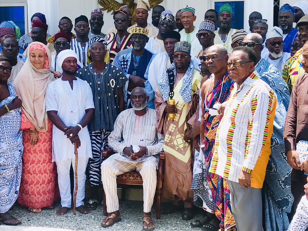 theosustool's tweet photo. Nii Odoi Kwao Family &amp; The Muslim Community Paid A Courtesy Call To His Majesty Df Nii Okwei Kinka Dowuona VI, To The Elders And The Council Members @ The Osu Mantse Palace .. #Unity2019 #Paramount👑 #theosustool #osustoolpress #osustool #osu #peace https://t.co/0p3YvTTekn