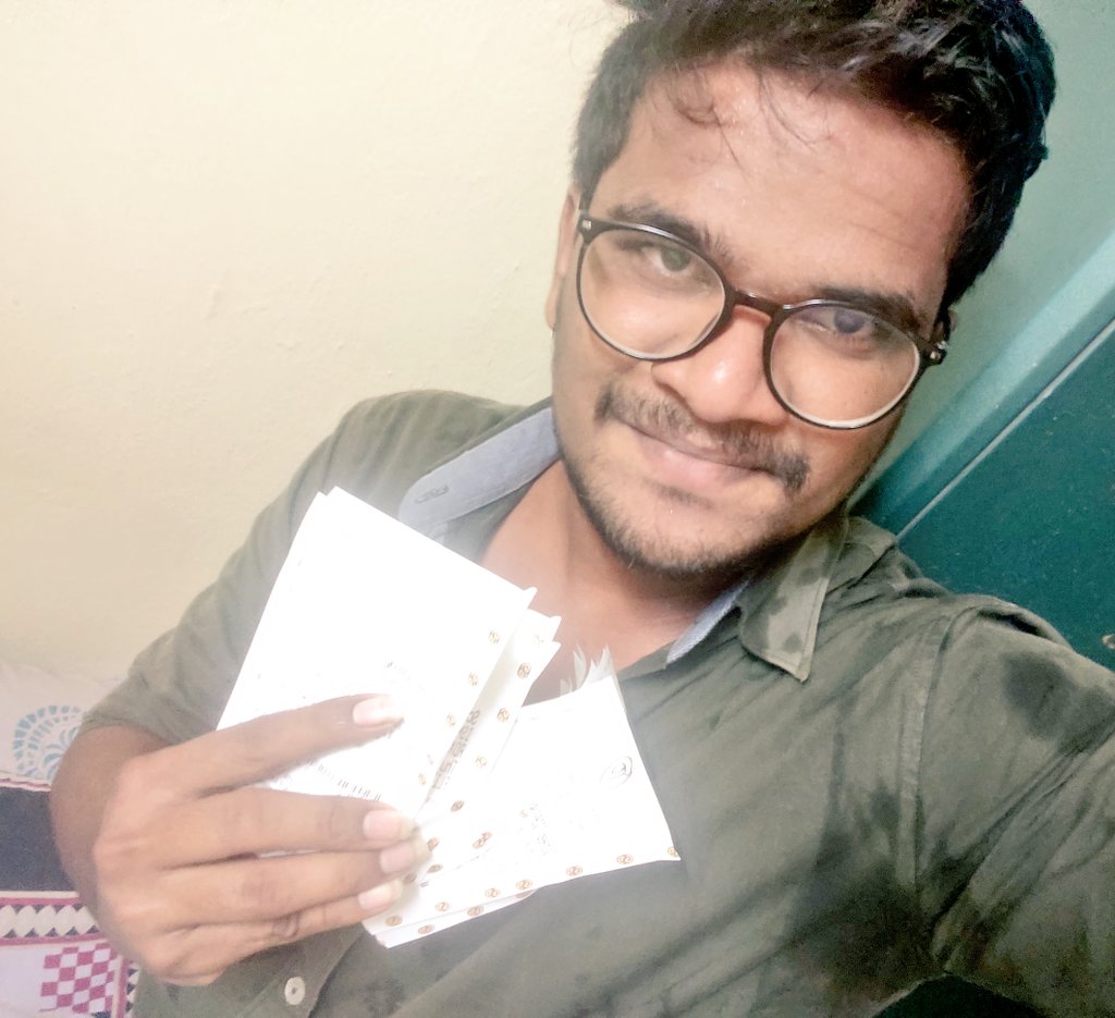 chsanthosh830's tweet photo. @ramsayz @purijagan Bhai #iSmartShankar Hawa Starts In #Nellore
Mrng 9Am Fans Show
Waiting to @ramsayz Bold n Mass Elevation
@AgerwalNidhhi Ever Seen You Like This
Hope This Movie Will Takes Next Level Of #TFI
All The Best To Whole Team
#iSmartPuri #AskUstaad https://t.co/KzrvoHZ1mw