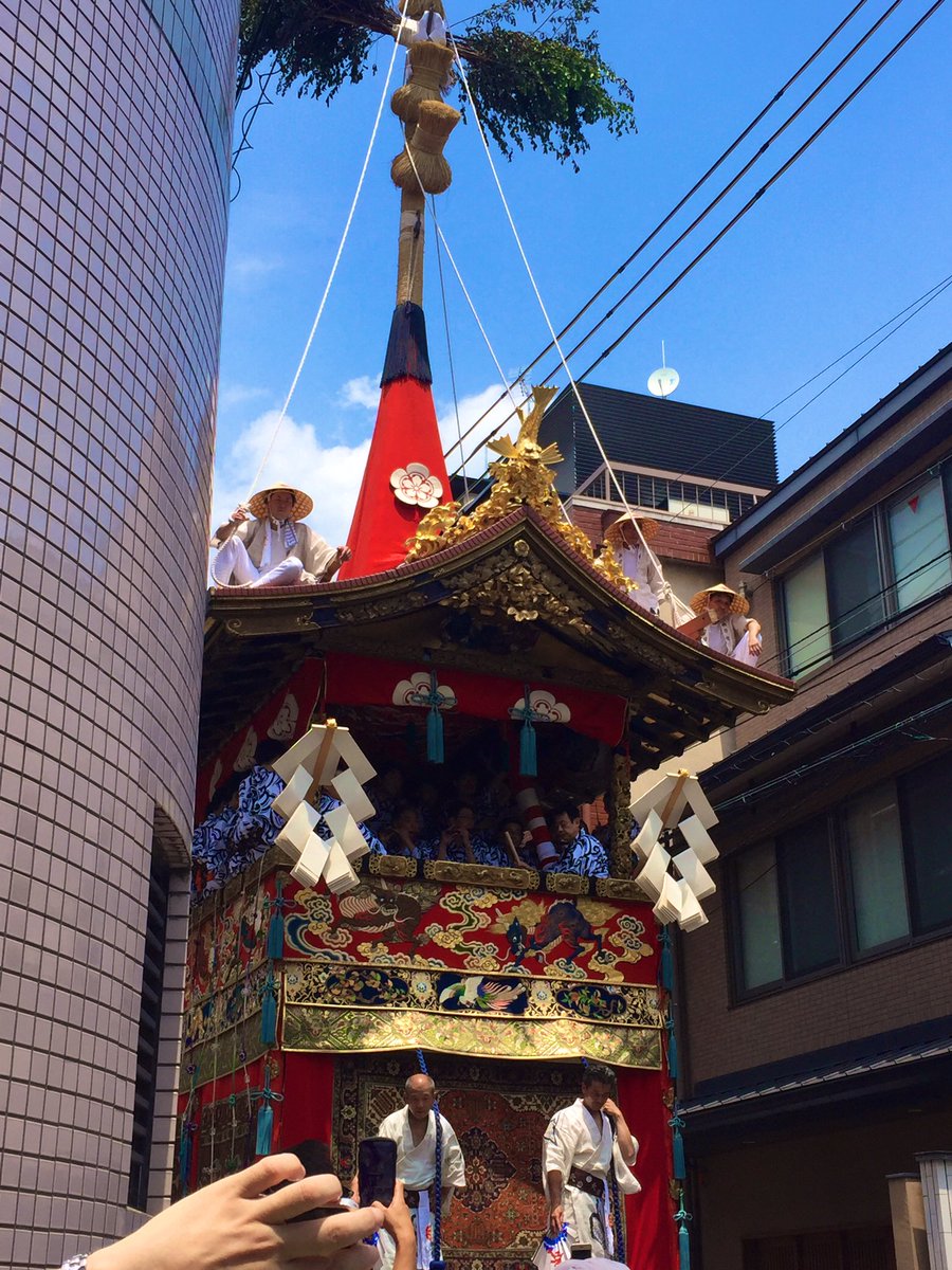 祇園祭に行ってました 今日は山鉾巡行の日でした これは長刀鉾ー 山鉾のリーダー ユイカナ 次は12月 原稿中のイラスト 祇園祭に行ってました 今日は山鉾巡行の日でした これは長刀鉾ー 山鉾のリーダー ユイカナ 次は12月 原稿中のイラスト