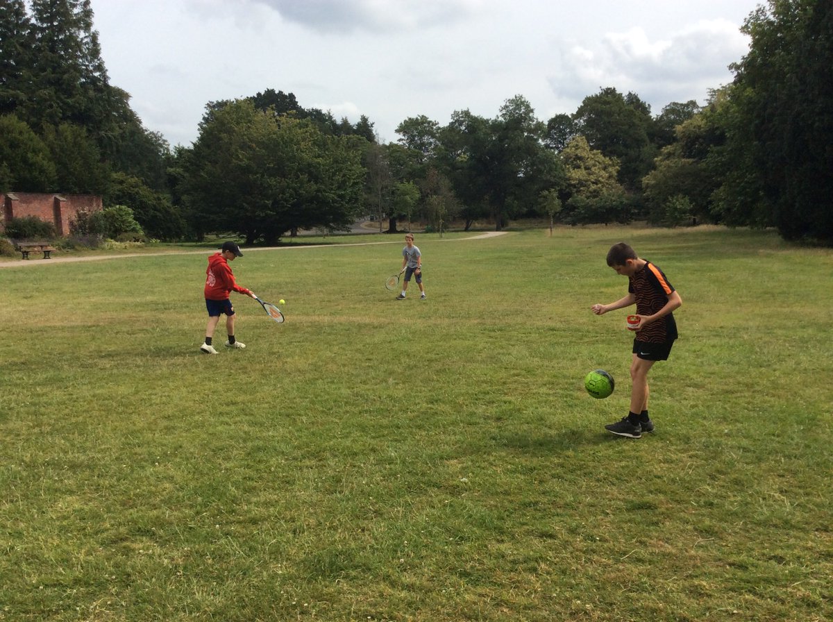 bdps_19's tweet photo. @brynderiprimary Another fab day for Y6 😀 https://t.co/UJyDflQgeH