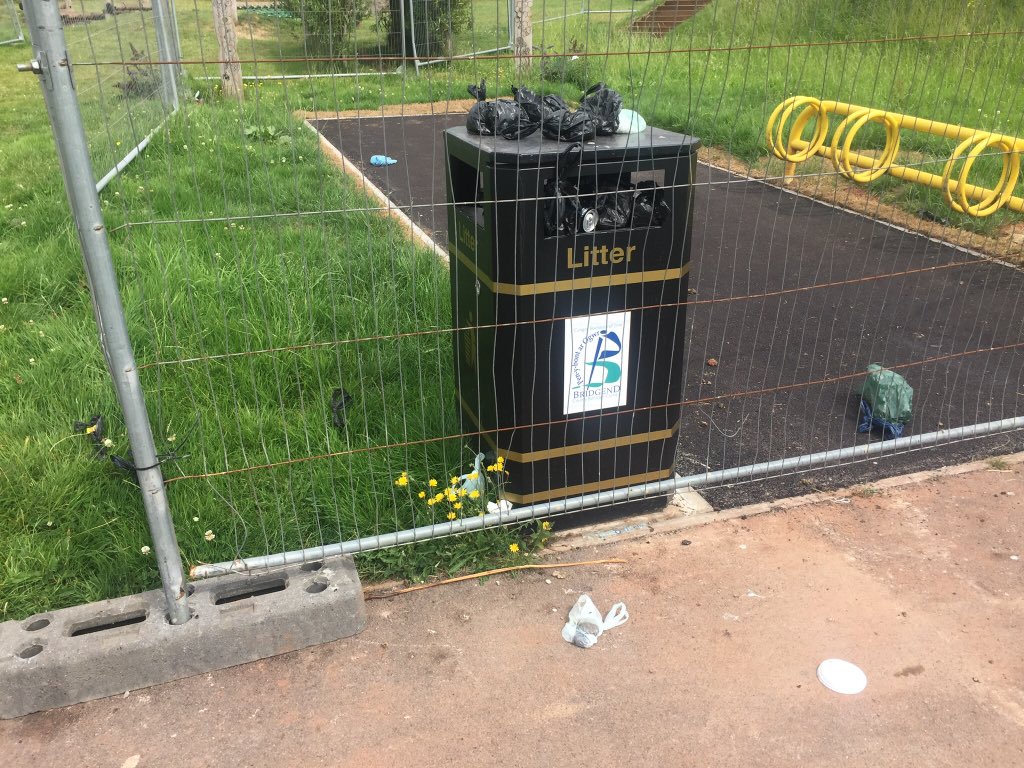 Please could the dog mess be cleaned up at the Parc Derwen play area <a href="/BridgendCBC/">Bridgend CB Council</a>