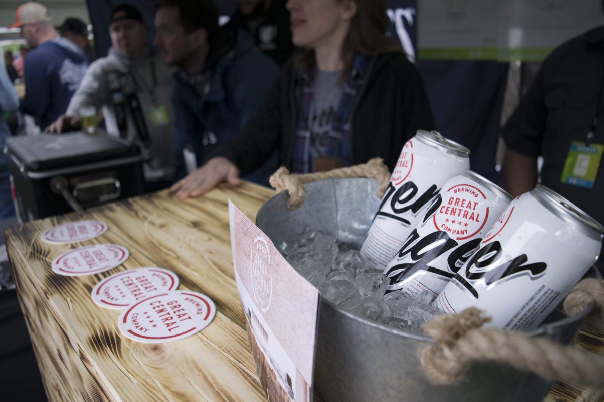 Catch us at the Sheffield Street Festival this Saturday from 12-4pm. We're bringing the good stuff.
#sheffieldstreetfest #chicagofestivals #chicagobeerfestivals