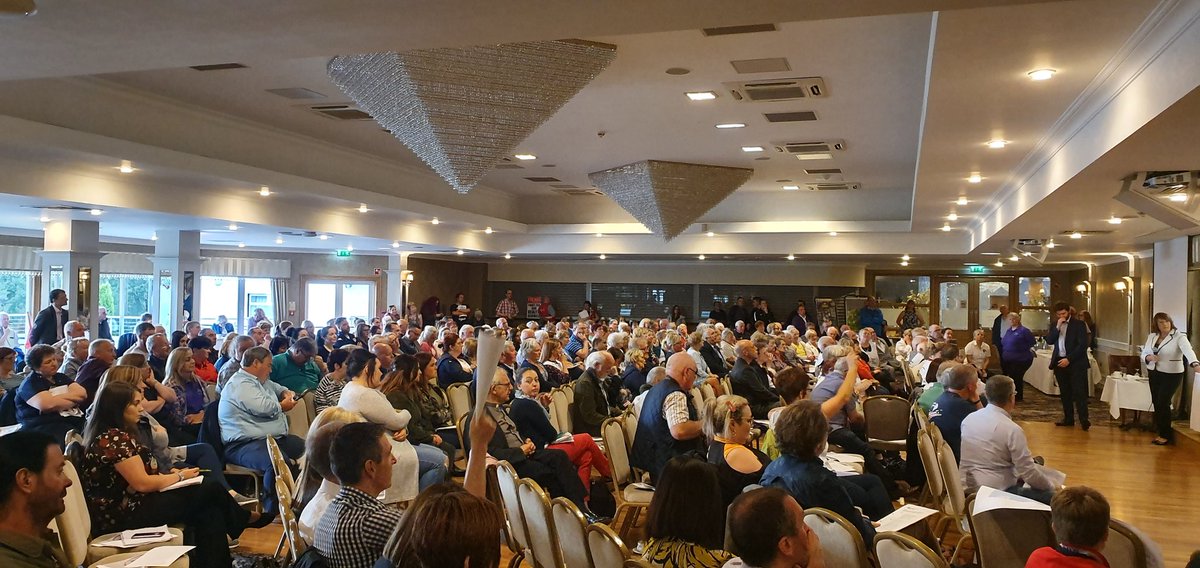 impartialrep's tweet image. A member of the audience asked Professor Kelly how many stroke units in London, where much of the research used in the consultation is based on, perform better than SWAH. The answer from Professor Kelly is "None".