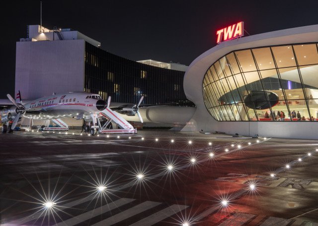 Join us for "Repair, Restore, Rebirth: The Inside Story of the TWA Hotel at JFK Airport," a conversation with key players in this 25-year-long project. Tickets going fast and available here! docomomo-nytri.ticketspice.com/the-inside-sto… (photo: Jenna Bascom Photography)