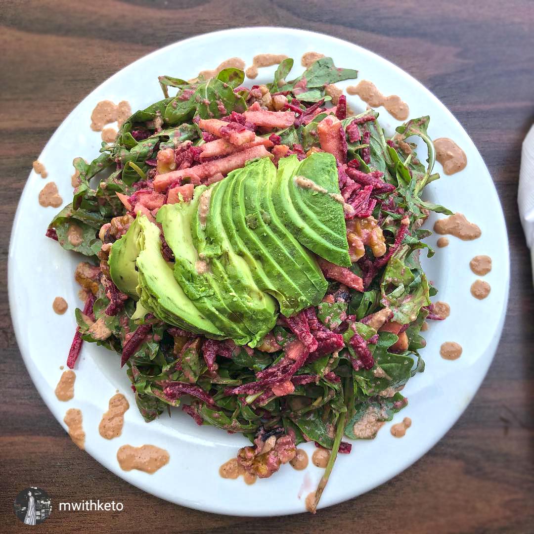 gccglendale's tweet image. A healthy life begins with the food you eat! 🍽️ At #GreenCornerCafe we know how important this is! 🥗 One taste of our signature salads, unique panini, and freshly squeezed juice or smoothies will have you wanting more.

📸Mwithketo on IG

🌐 organicgreencornercafe.net