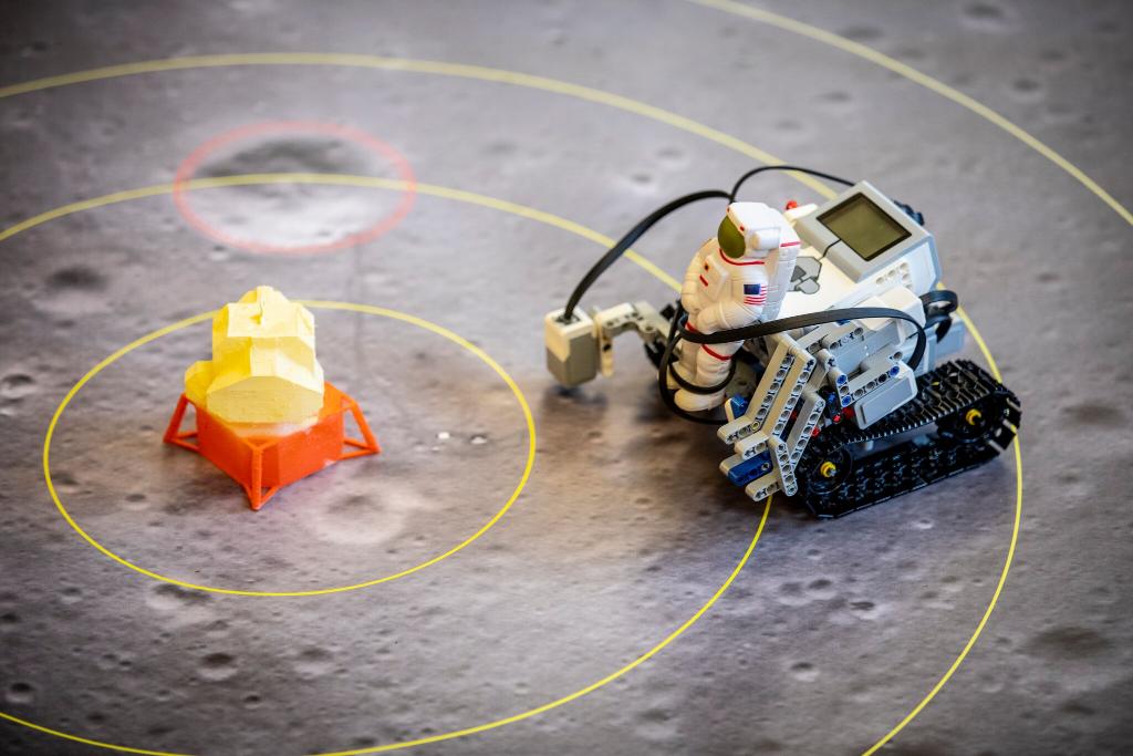 robot on a map of the moon