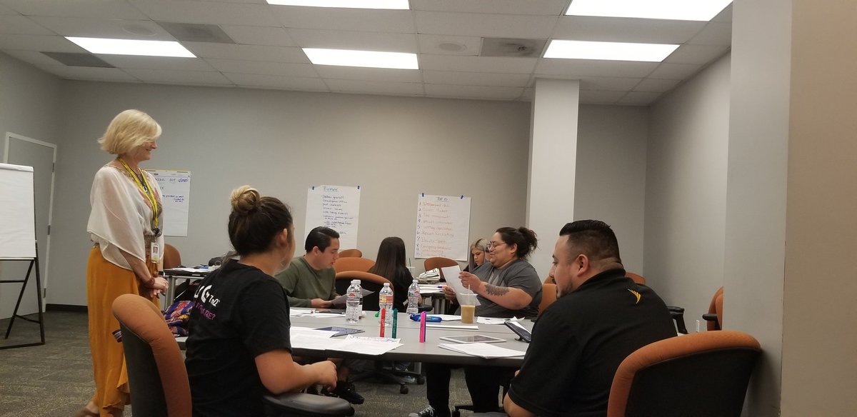 Our amazing Southwest leadership trainer Emily doing what she does best: training and developing our future leaders at #Sprint #SprintFam #LeadershipMatters #SLP