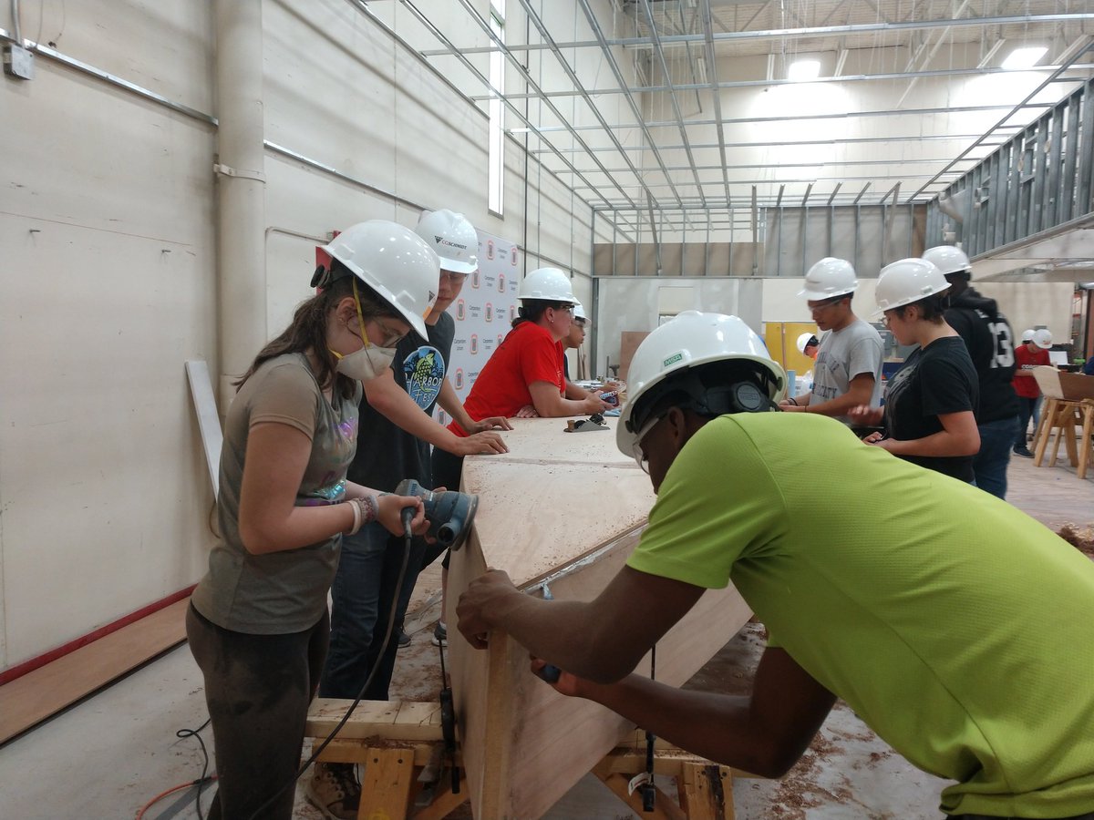 Charli75862's tweet photo. The boats are taking shape! Our boat finally has the bottom flush with the sides! Kids are getting excited to notice the progress.#boatbuilding #building2learn #stem #stokedonboats https://t.co/L4PYMOykL8