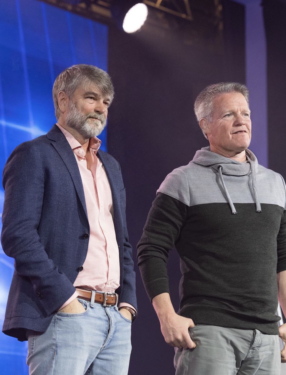 russellbrunson's tweet image. When you’ve got bingo at 5 but take the stage at 6.. 

FHL 2060 tickets are available for pre-sale now!👴🏼😂 ￼ 

Who’s ready for next years’ #FunnelHackingLive?! You do NOT want to miss the best marketing event of the year..get your tickets NOW! 🔥bit.ly/2ZIvVZV #FaceApp