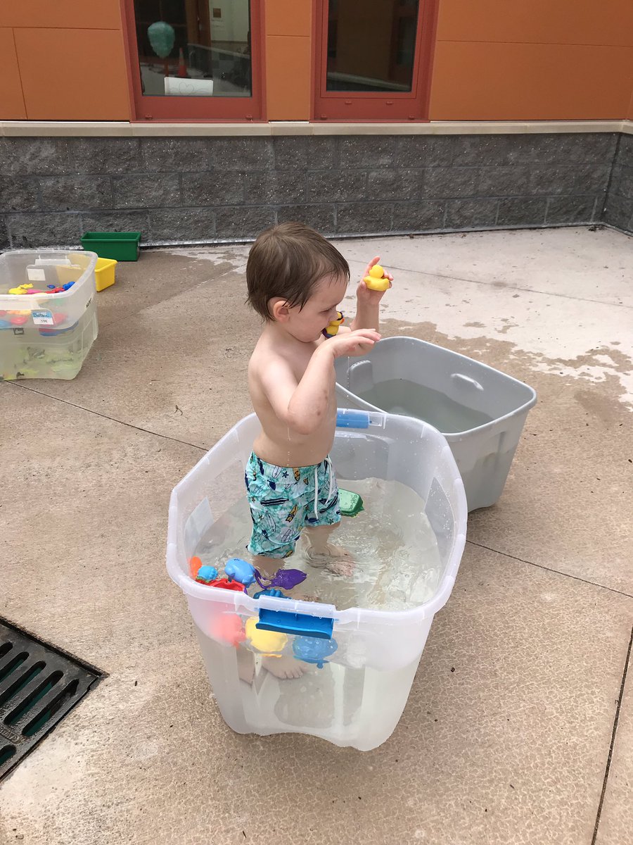 DedhamECEC's tweet photo. Water Wednesday at the ECEC!  #summerfun #beattheheat https://t.co/HRGgdNqMm9