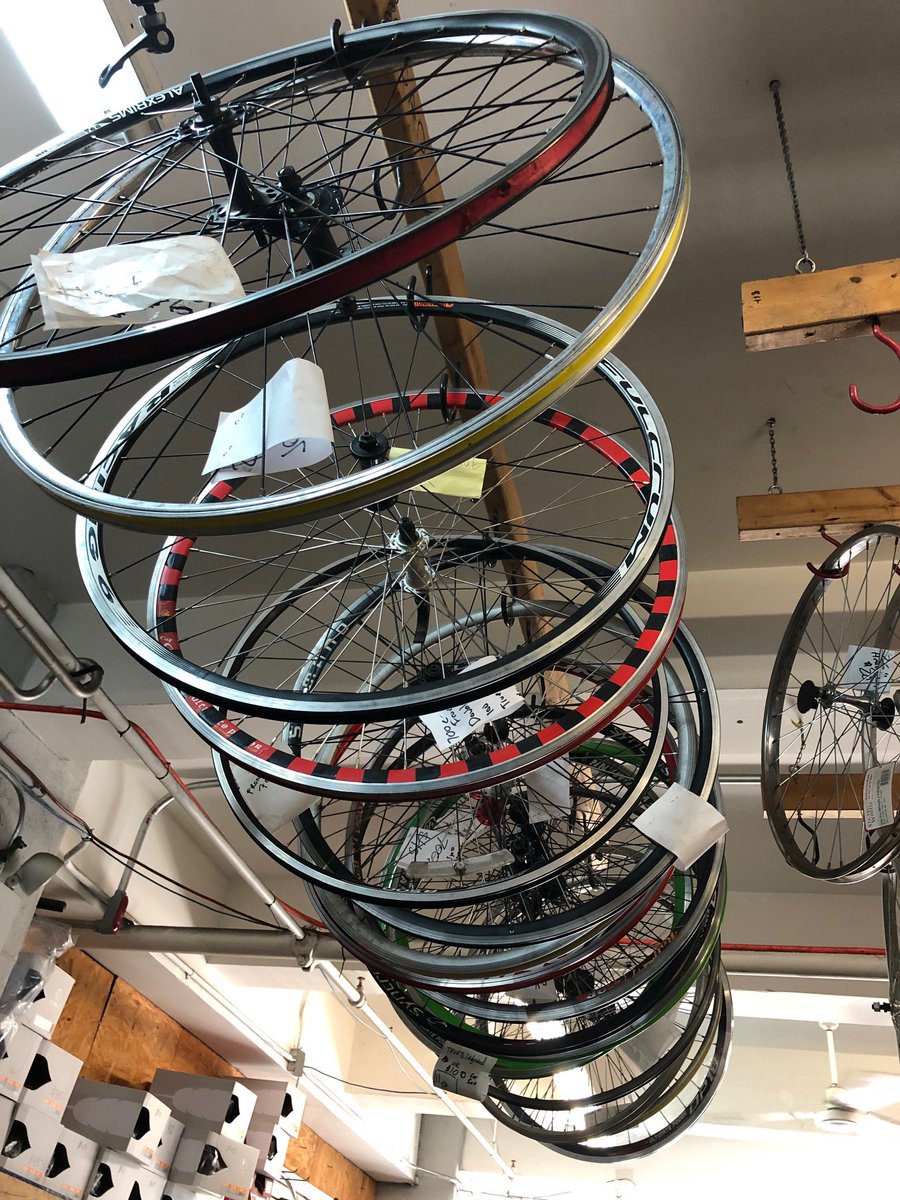 bikenewyork's tweet photo. .@RAB_NYC is moving out of DUMBO! Check out the Moving Sale this weekend July 19-21!

Grab bag of parts - $40
Wheels (used) - 50% off
Single speed wheel set - new $30
Forks used and selected new overstock - $10
Tires (used in excellent condition - $5
Handlebars (used) - $5 https://t.co/LpBBRYoTHP