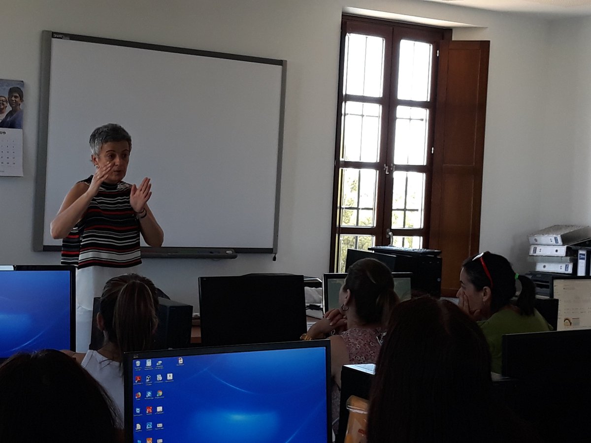 "El Talento es lo más importante, luego la responsabilidad, la disciplina y el saber hacer".
Estas Fantásticas palabras son de <a href="/IsabelmAguera/">Isabel Agüera</a>, #CadeLaRinconada, <a href="/aemprende/">Andalucía Emprende</a>. Gracias.
Tenemos muchos #Talentos en <a href="/LaRinconada_Web/">La Rinconada Web</a> . 
<a href="/FundacionSMLRPH/">Fundación Santa María la Real</a> 
<a href="/fundacionTef/">Fundación Telefónica</a> 
@Lanzaderas_EES