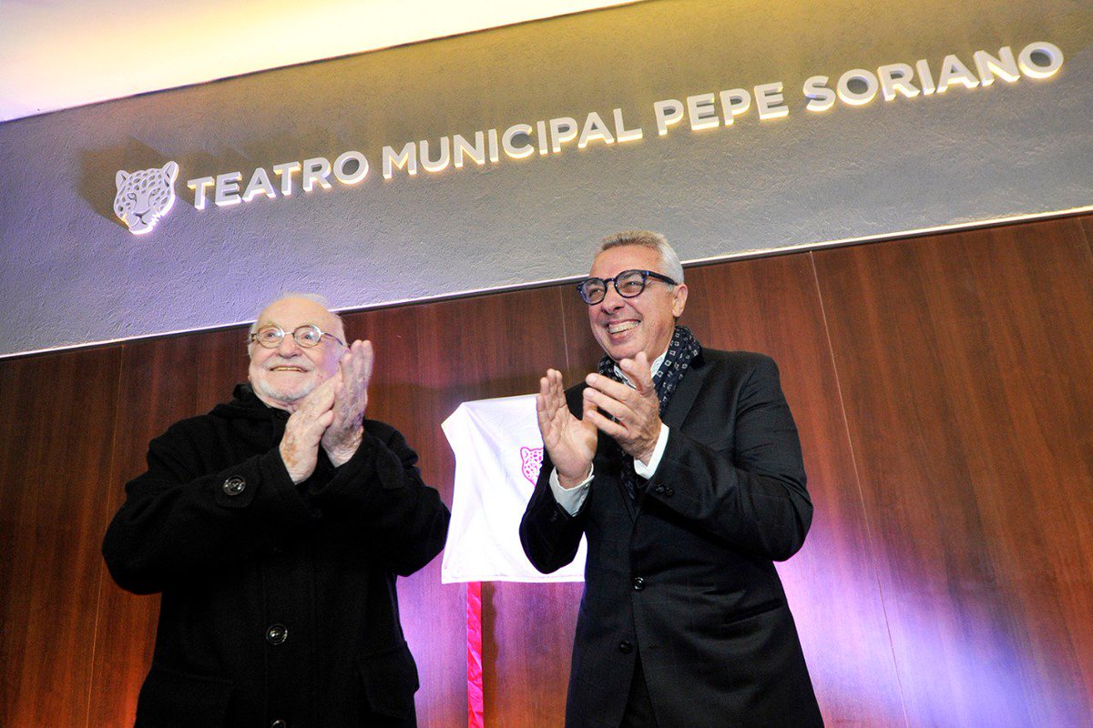 ZamoraJulio's tweet photo. Ayer vecinos e importantes actores nos acompañaron en la presentación del nuevo #TeatroMunicipal "Pepe Soriano" de Benavídez. Muchísimas gracias @echarripablo1, @facu_arana, Paola Barrientos, Quique Estevanez y todos los artistas que se acercaron a celebrar con nosotros. https://t.co/F4PO8Du8V7