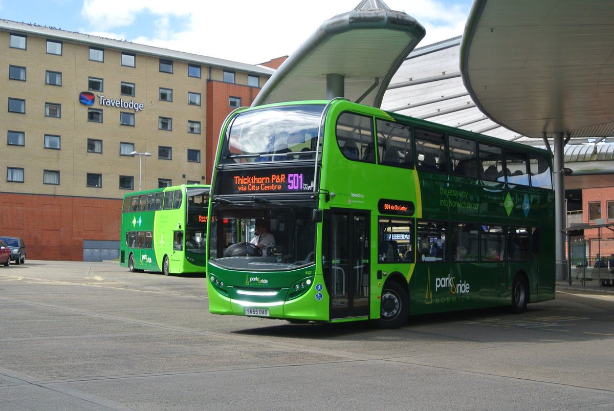 robertashton1's tweet image. A chance meeting at the front of the top deck of a @nparkandride bus today will I think bear fruit for @swarm_tweets this autumn. #AlwaysNetworking #DoingBusinessOnTheBus