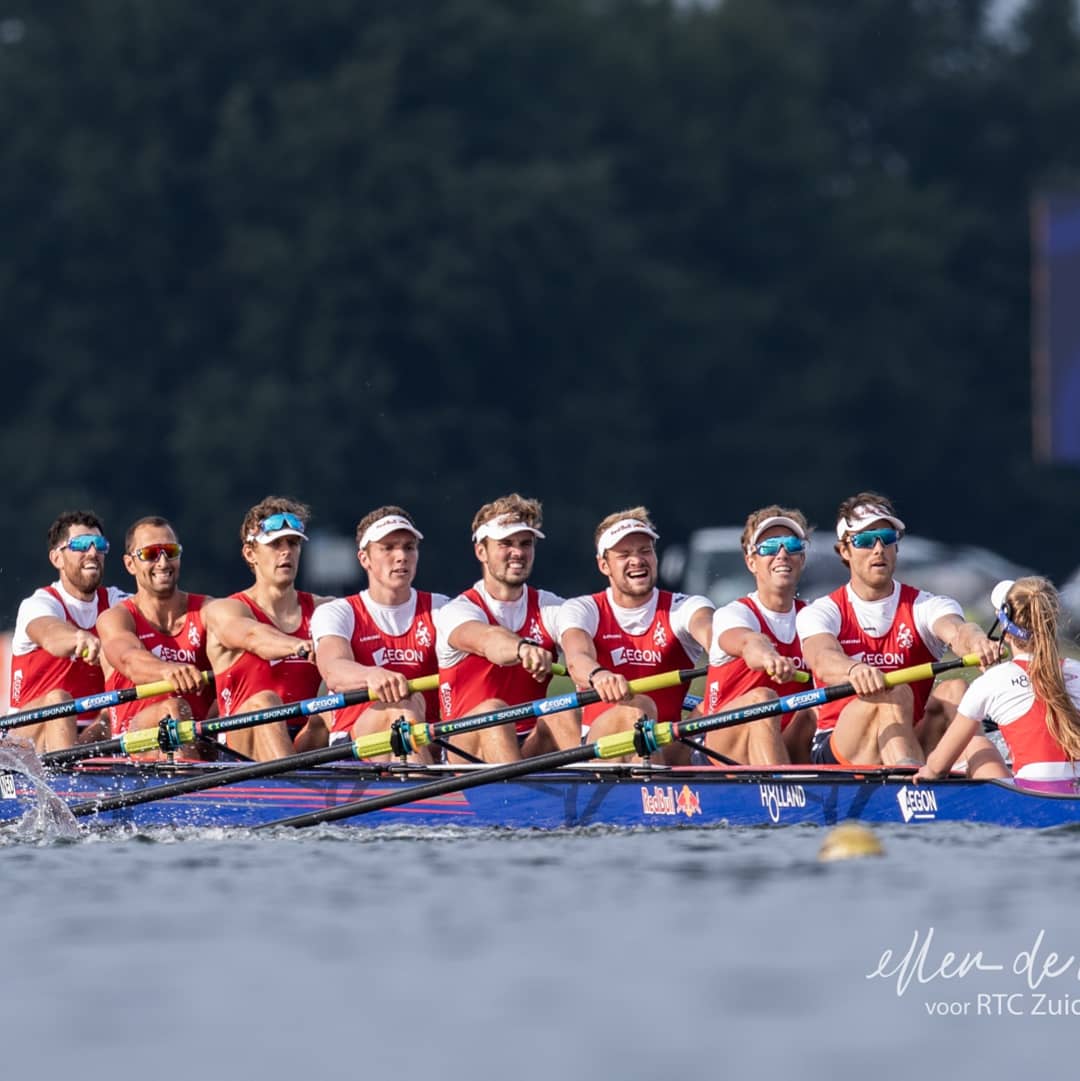 Het was een prachtige editie van de finales van de World Cup op "onze" WAB. Met als reaultaat: goud voor de LM4x, zilver voor de LW2x en brons voor de W1x en M4x. Gefeliciteerd!
En alle ploegen succes met de voorbereidingen van het WK!
📸 <a href="/EllendeMonchy/">Ellen de Monchy</a>
<a href="/RdamTopsport/">Rotterdam Topsport</a> @Roeibond