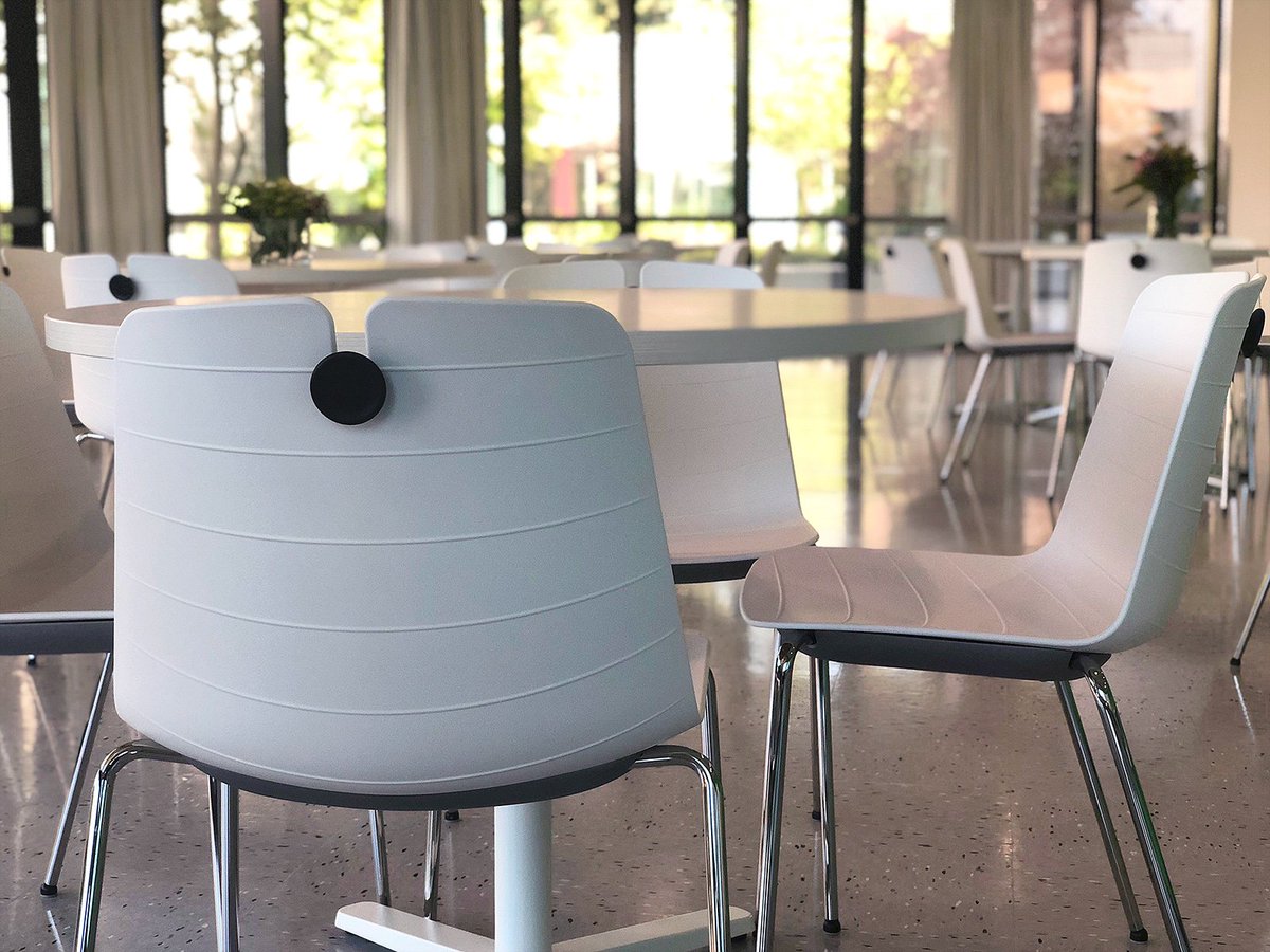 BorgoSeating's tweet photo. “Whenever you add a detail to a design, it should enhance that specific element rather than overpower it, and ideally aid in making the overall experience more usable or comprehensible.” — Matt Armstrong https://t.co/FHkut3QRtO #NeoCon2019 #Design #Mindy #MultiPurposeSeating https://t.co/wgZojO19oU