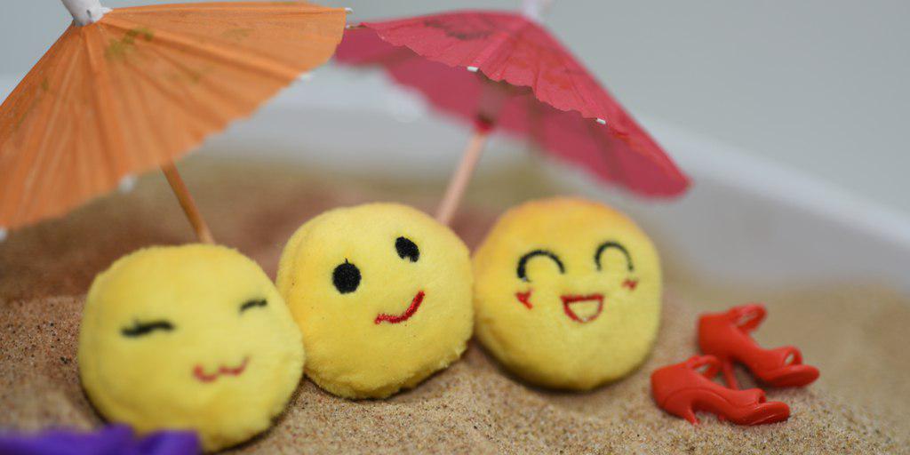 What emoji is perfect for your vacation? #WorldEmojiDay 
🏝☀️😎😍🌅👌👙💙🥽🦀🐳🌴✨🌊🏖⛵️🍹