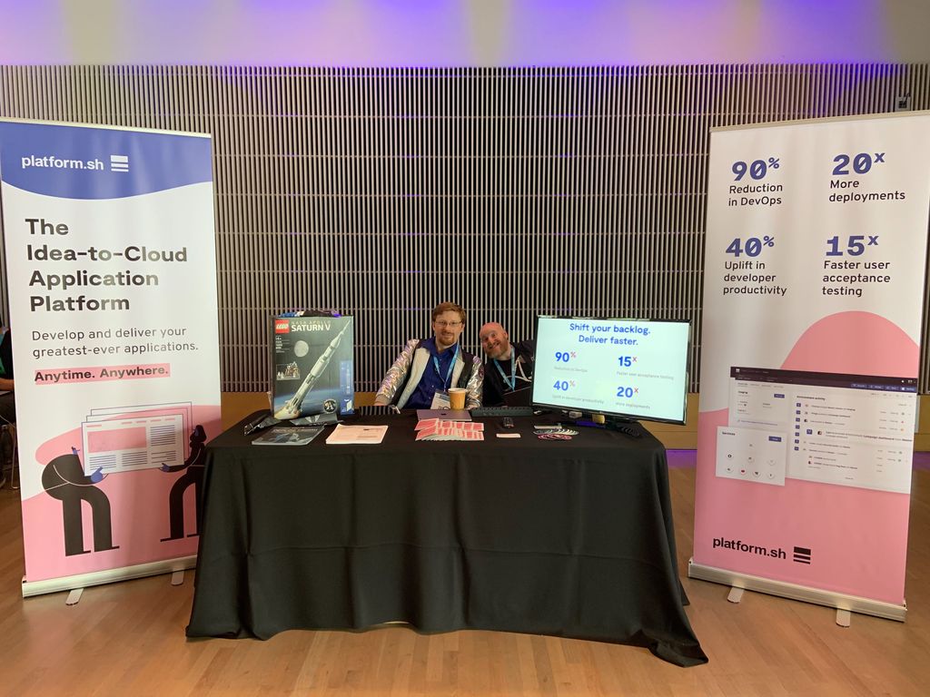 upsundotcom's tweet image. We’re ready for another great day at #APIDaysSF! Stop by our table to test your paper airplane flight skills and learn how you can build, run, and scale your applications—end to end. #FutureAPIstack