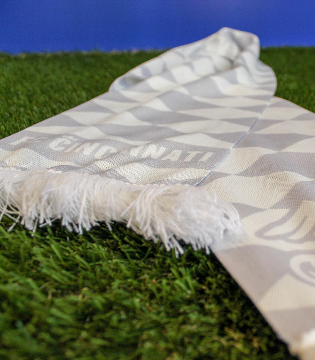 fccincinnati's tweet photo. RT for a chance to win 2⃣ tickets and 2⃣ #WhiteOut scarves for tomorrow's match. (Must be following to win).

#IgniteUnite | #FCCincy https://t.co/UgGfPLLsU1
