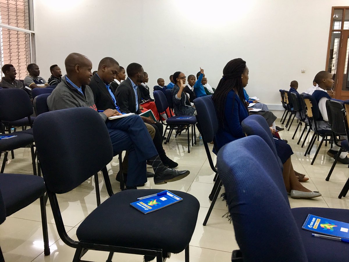 nakadori's tweet image. Inspiring young girls to pursue STEM careers #MandelaWeek #ScienceTechnologyEngineeringMathematics @NM_AIST @Laltaika1