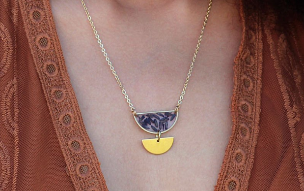 epiqueue's tweet photo. You still have time to buy this beauty from Mallet &amp; Mandrel - We have also added two rings by this designer. Go to https://t.co/eTjI085Wk1 and join their queue. #handmadejewelry #jewelrydesigner #jewelrymaking #craft #carft #craftjewelry #handmade #artist #malletandmandrel #art https://t.co/U9zPswMPp0