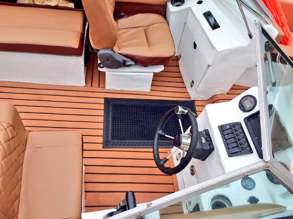 gossyomega's tweet photo. I really can't believe I built this. And it performs like a champ. 

If you want to use it, test it, enjoy it, please book it by reaching the good guys at @lagosboats 

Share your 190XS Gossy pictures :) https://t.co/NLvsPSth8w