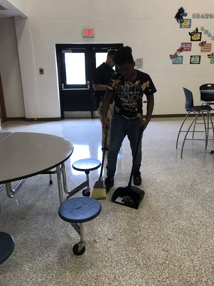 mr_marckel's tweet photo. I love seeing our young men step up to clean up. Take pride in your space! #RISEonMAIN https://t.co/kD8K4LzjoI