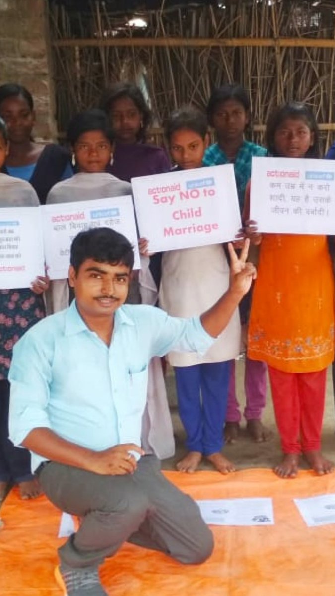 Dr_SharadKumari's tweet photo. #SayNoToChildMarriage A sensitisation program for schoolgirls of middle school Karahiya #Supaul dist. to enlighten them about #Endchildmarriage &amp; meeting of Principal with Mr Ranjit from @ActionAidIndia about MeenaManch,BalSansad &amp; SMC under campaign with #UNICEFIndia &amp; #WDCBihar https://t.co/zNcy5ku7VV