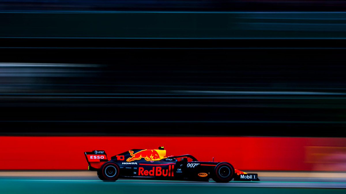 Aston Martin Red Bull Racing Seeing Red Bull On The Charge Givesyouwings