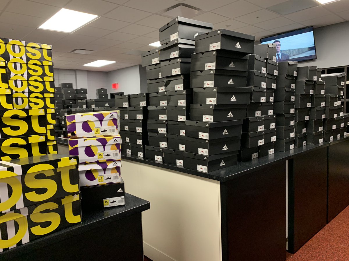 Unpacking lots of new gear this week! I wonder what’s in store for #CardsGearFriday...?