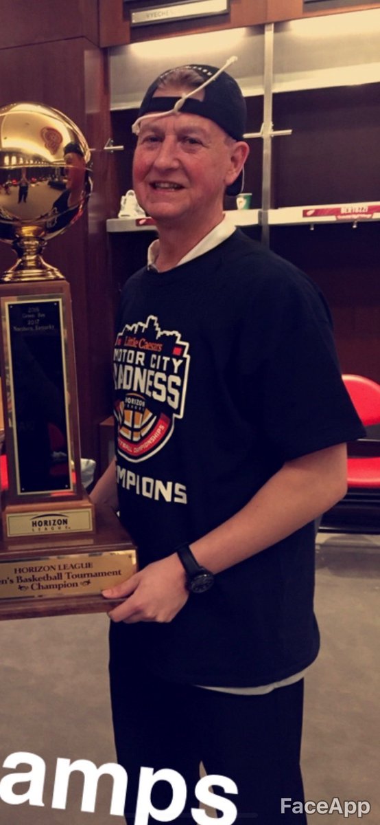 WSU MBB Managers tweet media