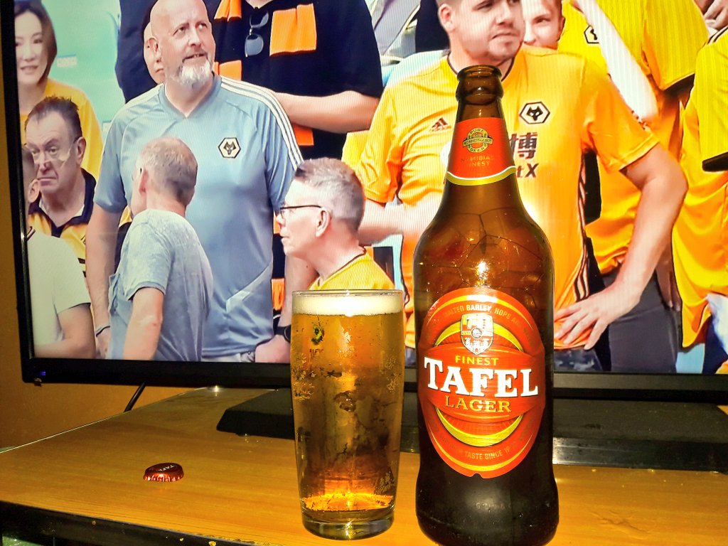Helao_v8's tweet photo. One big @TafelLagerBeer per day after a very long day.๐๐บ https://t.co/5BpSsuCnCz