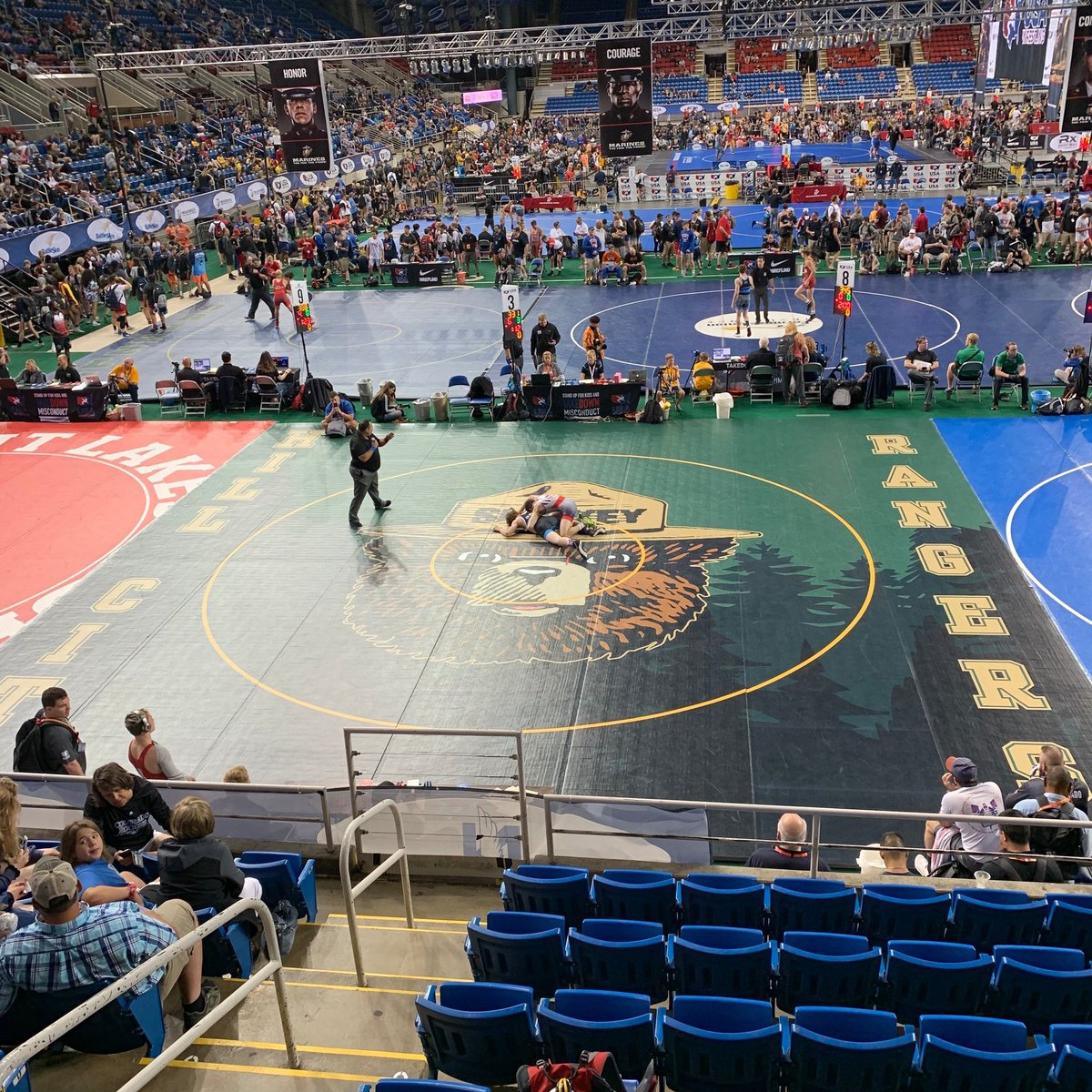CoachVBarber's tweet photo. Y’all asked for artwork edge to edge on the best lightweight mat in the game! So @DollamurWrestle delivered with this AWESOME #FLEXIConnect mat! Get yourself one like it today! I know a guy who could help! #AmericaWrestlesOnDollamur https://t.co/TKTJsN2aiQ
