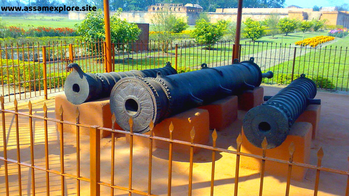 AssamExplore's tweet photo. Talatal Ghar - The Ahom Army Base @AssamExplore .
.
To read full post visit https://t.co/7cim3y5xRP
.
.
.
#talatalghar  #historicalmonuments #historicarchitecture #assam #assamexplore #ahom #ahombrosdegigantes #ahomkingdom https://t.co/Pp4N1O6arP